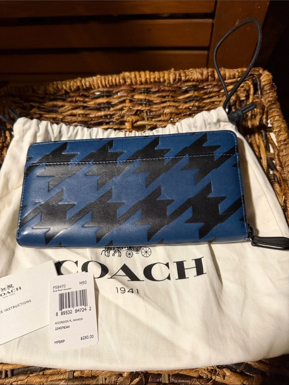 Coach Blue and Black Accordion Houndstooth Zip-Around Wallet